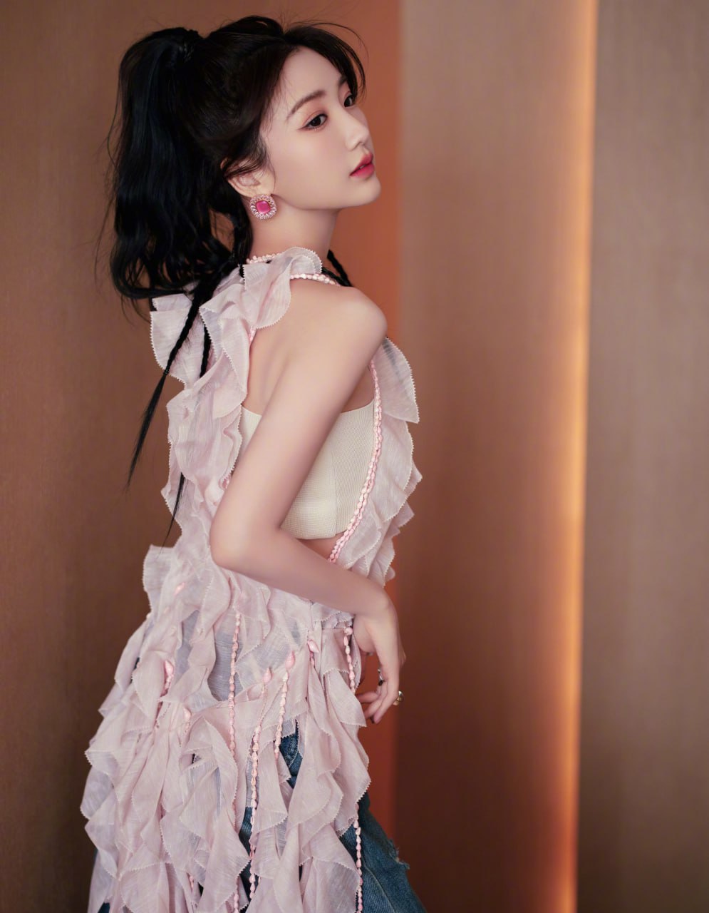 这个风女颜值好高 这个女的