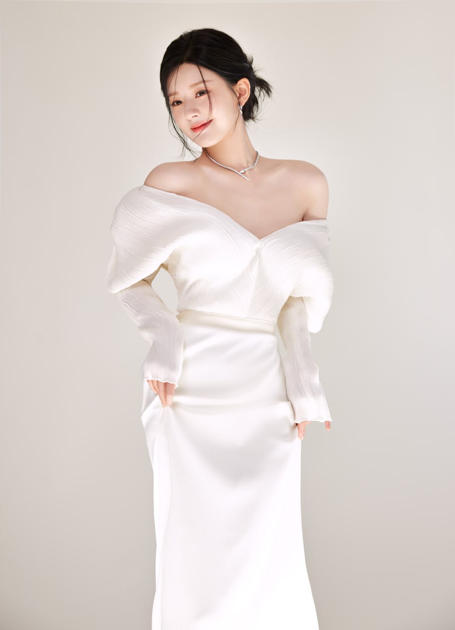 伊丽莎白神还原 伊丽莎白神曲