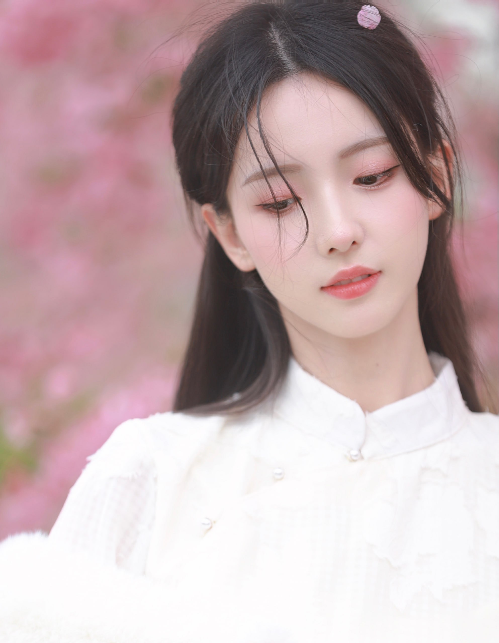 丰乳肥臀甚是撩人螺旋猫Tasha