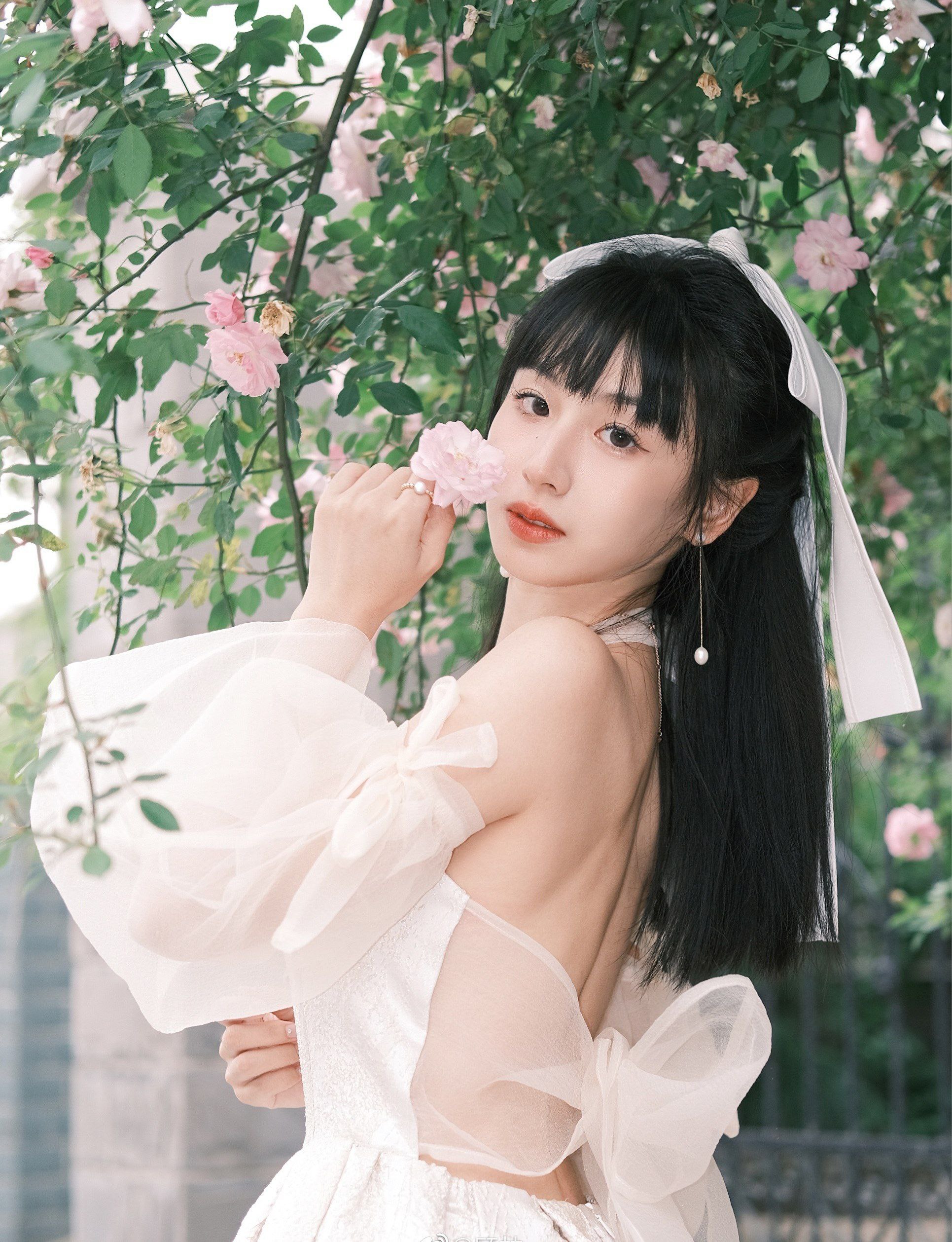 魔兽美女玩家COS蓝龙泰蕾苟萨 魔兽世界泰蕾苟萨坐骑