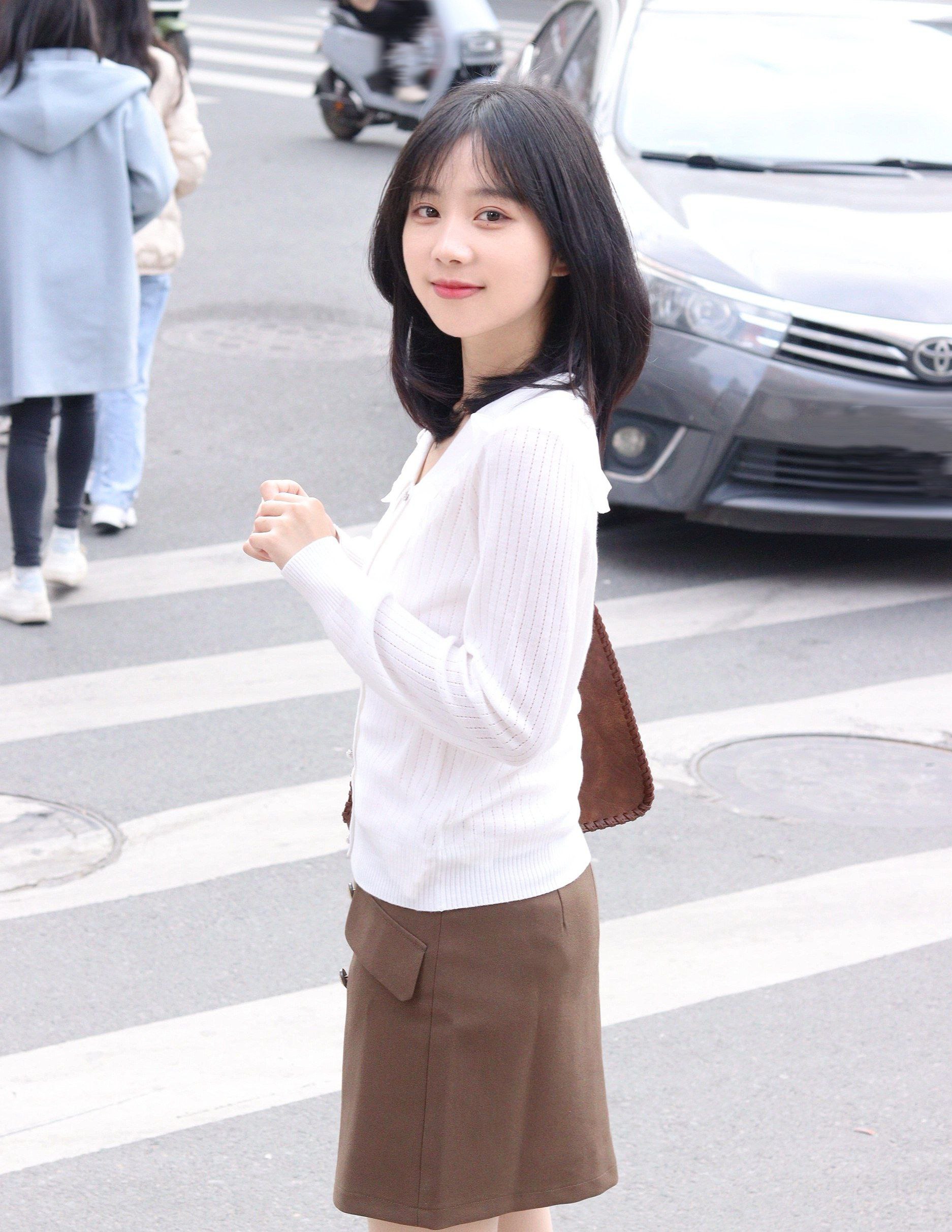 英雄联盟寒冰射手女皇艾希精美COS 寒冰女皇艾希有特效吗