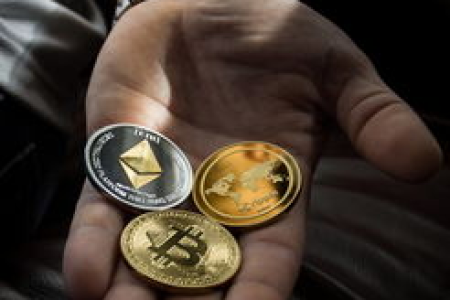 想在安币买比特币赚钱？你需要了解这些风险和方法