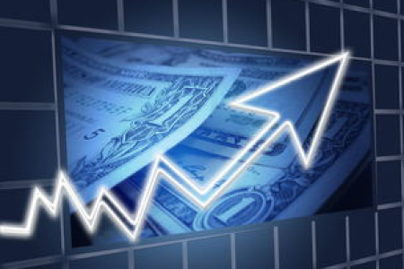 比特币BTC市值首破3万亿美元 价格同步上涨4%