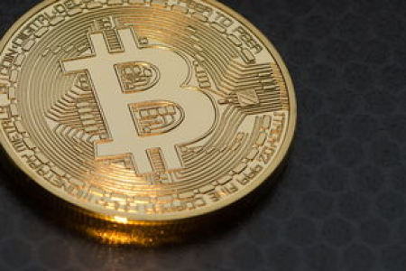 币圈交易所怎么选 手续费低流动性好的平台有哪些