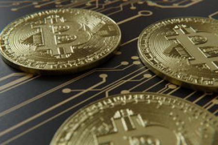 加拿大加密货币公司Sol与其他加密货币对比分析
