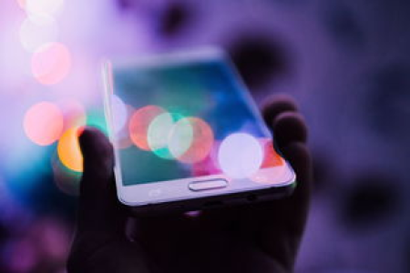 uniswap到底有没有官方app 使用app交易前必看注意事项